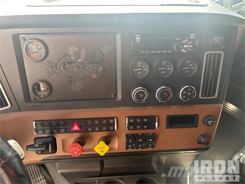 Freightliner Cascadia 126 Trekkvogner