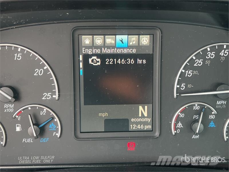 Freightliner Cascadia 116 وحدات الجر