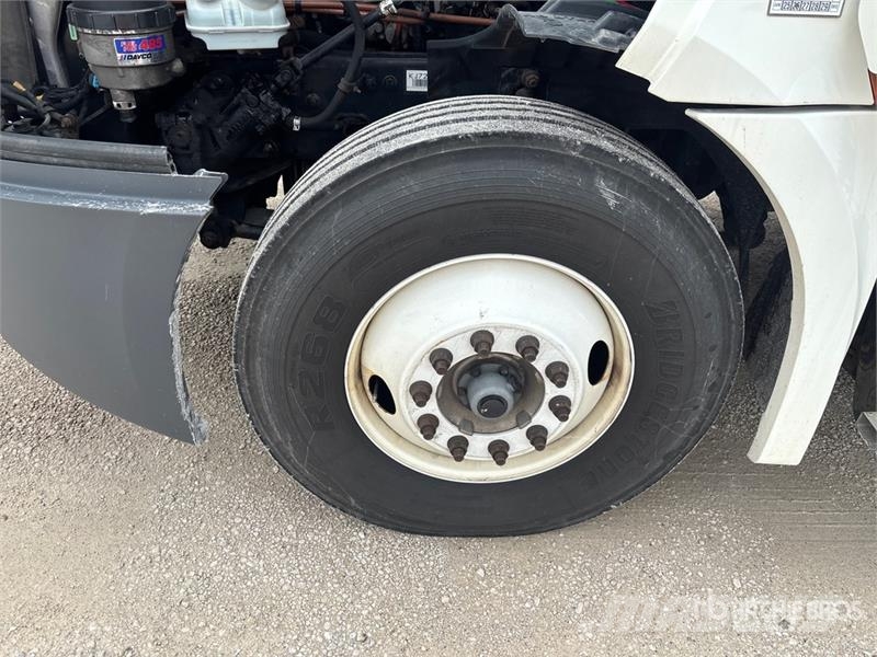 Freightliner Cascadia 126 Çekiciler