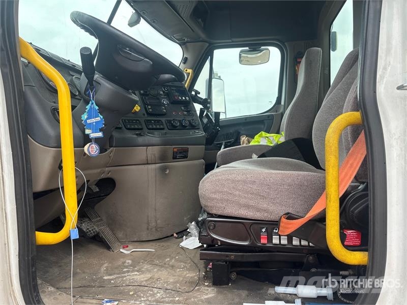 Freightliner Cascadia 113 Cabezas tractoras