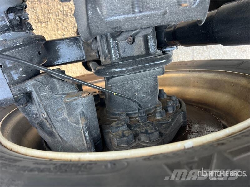 Freightliner Cascadia 126 Седельные тягачи