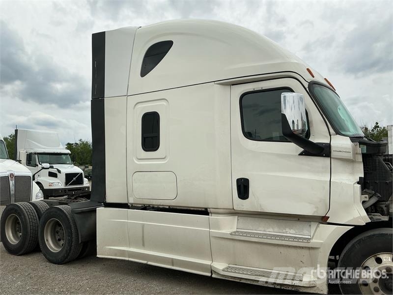 Freightliner Cascadia 126 Vlačilci