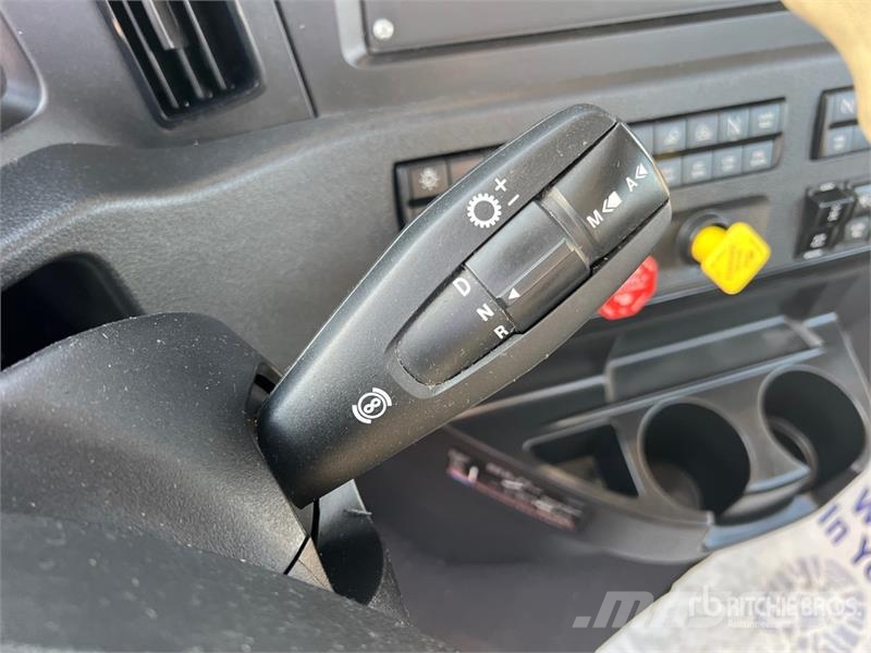 Freightliner Cascadia 126 Седельные тягачи