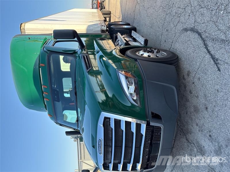 Freightliner Cascadia 126 Sattelzugmaschinen