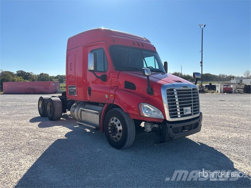 Freightliner Cascadia 113 Sattelzugmaschinen
