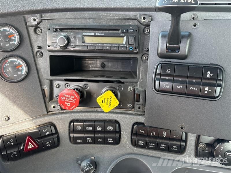 Freightliner Cascadia 125 Влекачи