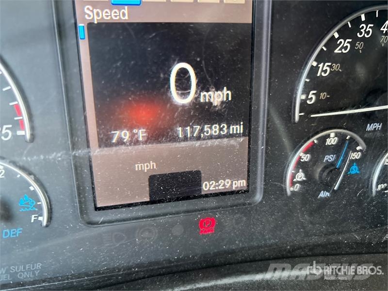 Freightliner Cascadia 126 Влекачи