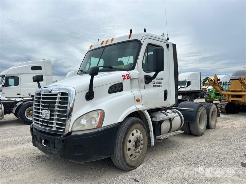 Freightliner Cascadia 113 Sattelzugmaschinen