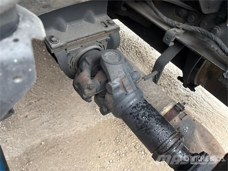 Freightliner Cascadia 126 6x4 T/A Sleeper Truck Tractor Влекачи