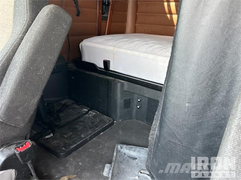 Freightliner Cascadia 126 Çekiciler