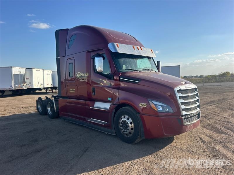 Freightliner Cascadia 126 Влекачи