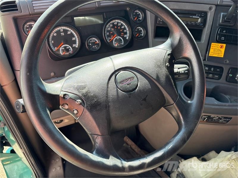 Freightliner Cascadia 125 Tractor Units