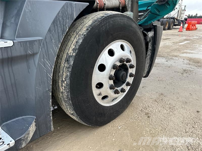 Freightliner Cascadia 126 6x4 Rebuilt Title* T/A Sleeper Truck  Tractor Units
