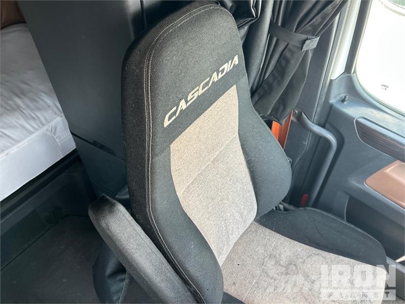 Freightliner Cascadia 126 Çekiciler