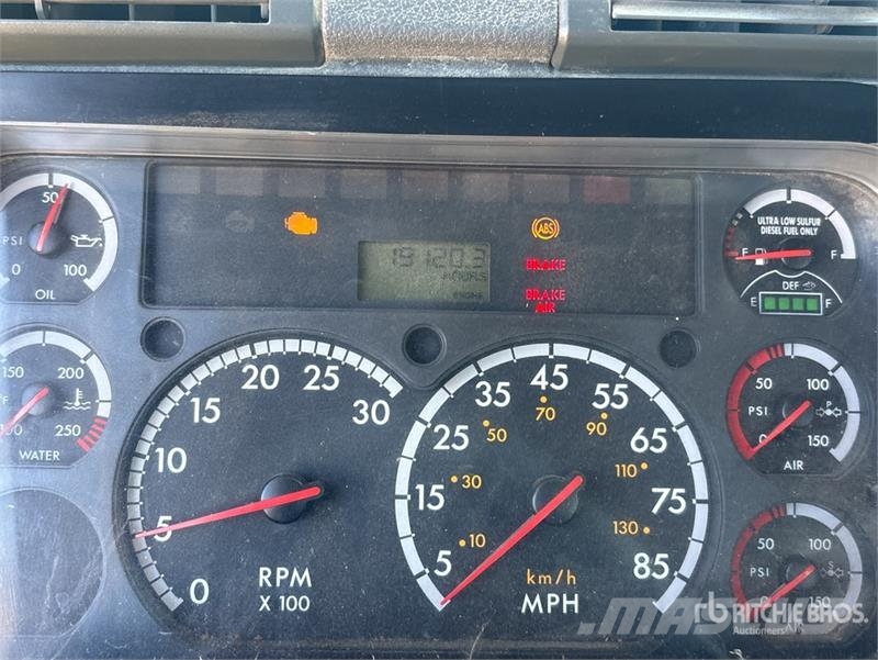 Freightliner Cascadia 113 Tegljači
