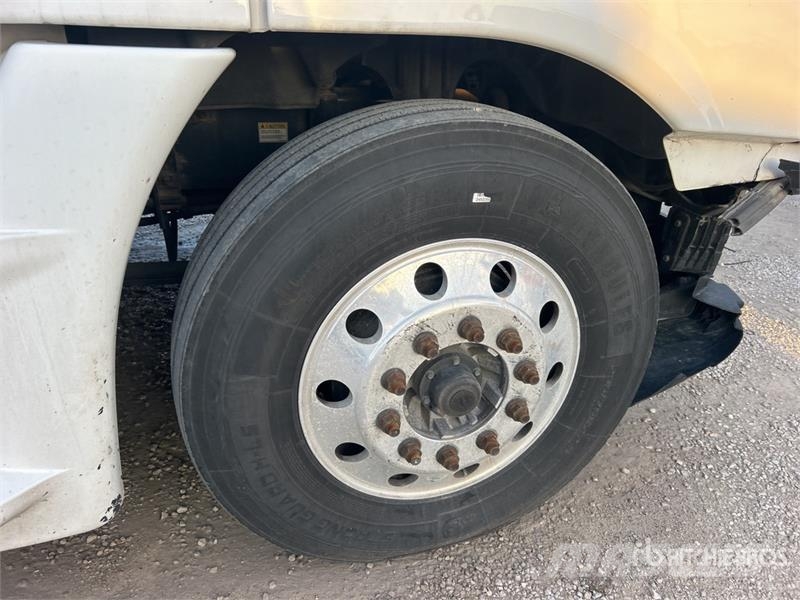 Freightliner Cascadia 125 6x4 T/A Sleeper Truck Tractor Τράκτορες