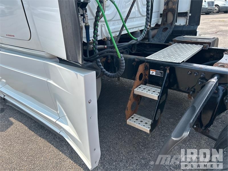 Freightliner Cascadia 125 Çekiciler
