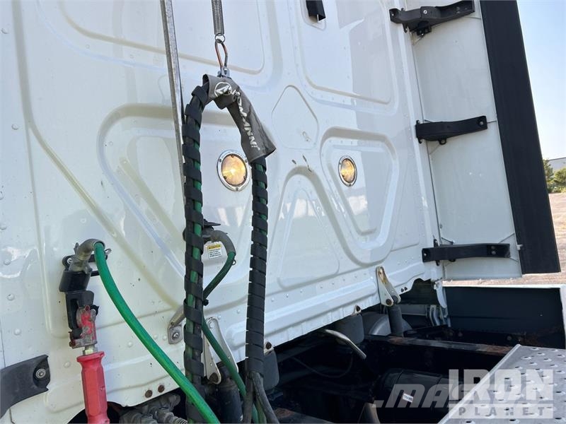 Freightliner Cascadia 126 Trækkere