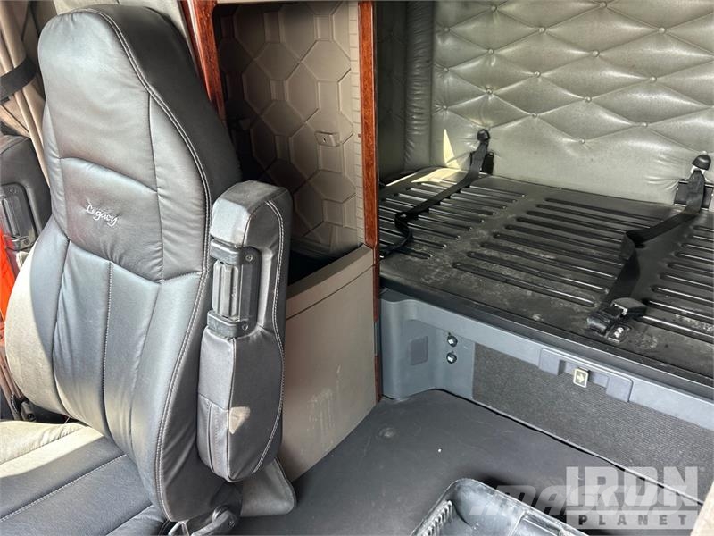 Freightliner Cascadia 125 Tahače