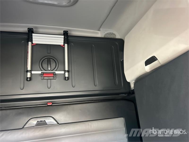 Freightliner Cascadia 126 Влекачи