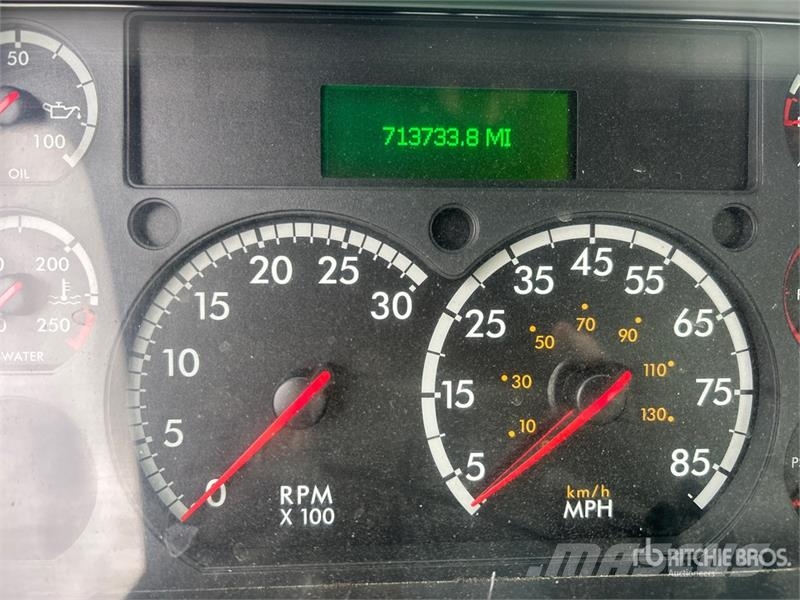 Freightliner Cascadia 125 Тягачі