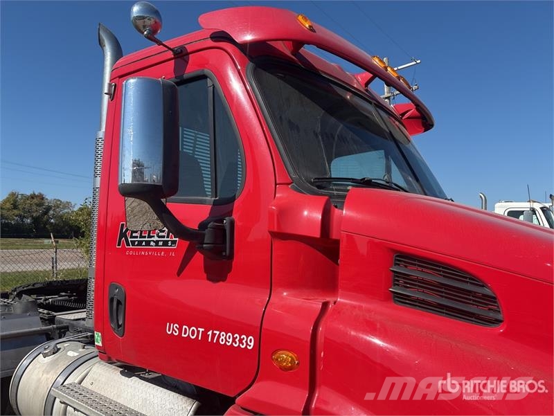 Freightliner Cascadia 113 Tegljači