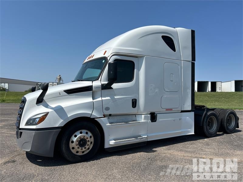 Freightliner Cascadia 126 Çekiciler