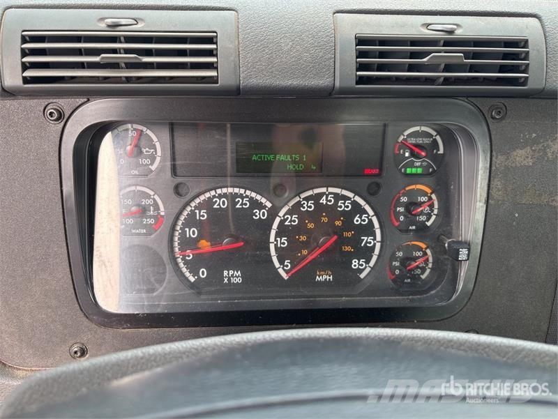 Freightliner Cascadia 113 Tracteur routier