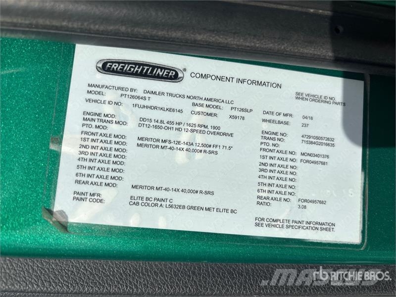 Freightliner Cascadia 126 6x4 T/A Sleeper Truck Tractor Motrici e Trattori Stradali