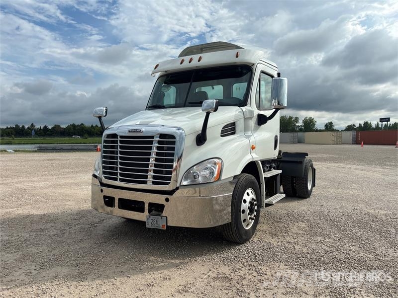 Freightliner Cascadia 113 Vlačilci