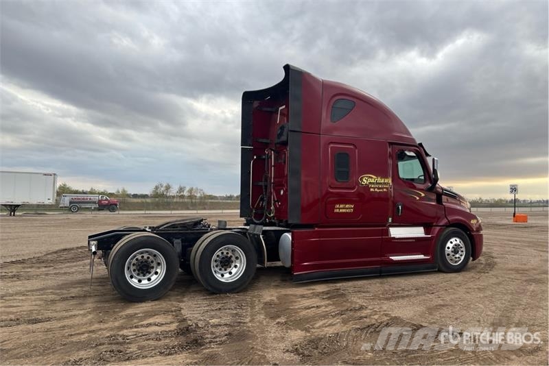 Freightliner Cascadia 126 Tahače