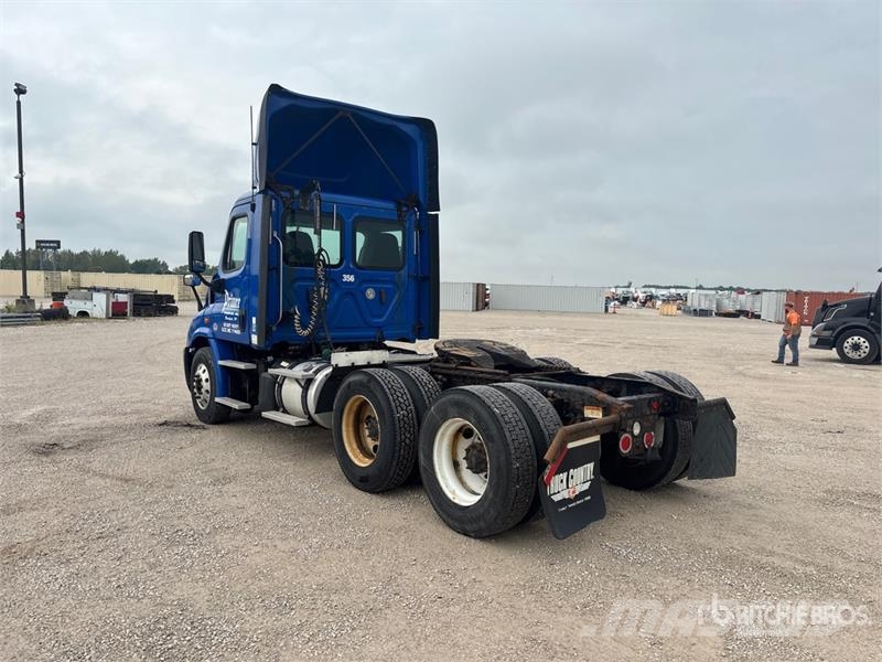 Freightliner Cascadia 113 Sattelzugmaschinen