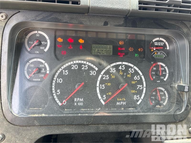 Freightliner Cascadia 125 Vilcēji