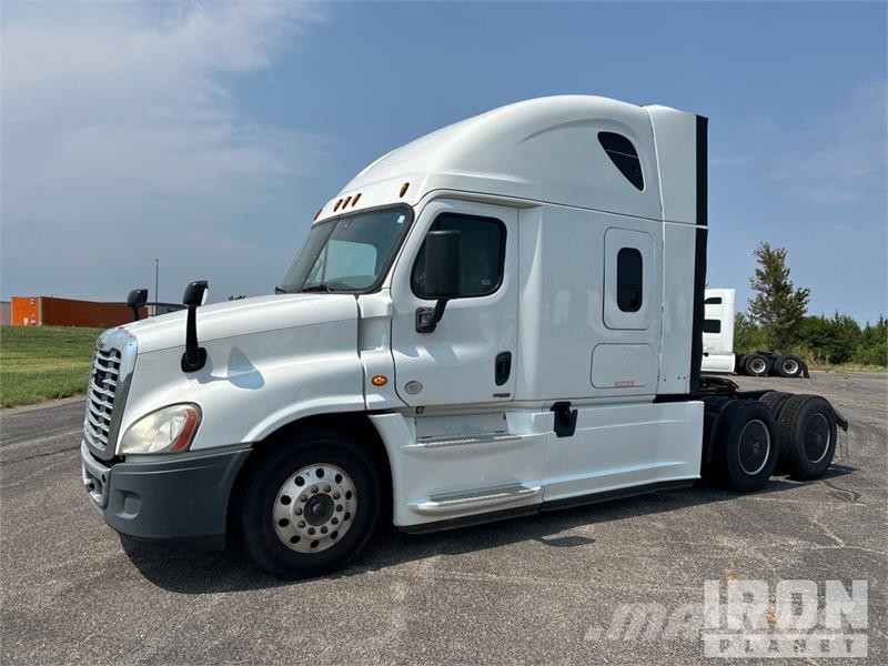 Freightliner Cascadia 125 Çekiciler