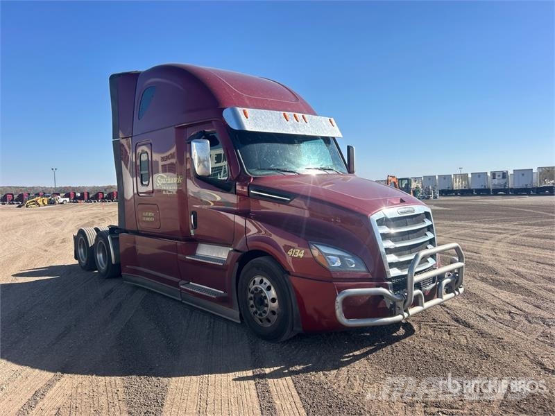 Freightliner Cascadia 126 曳引機組件