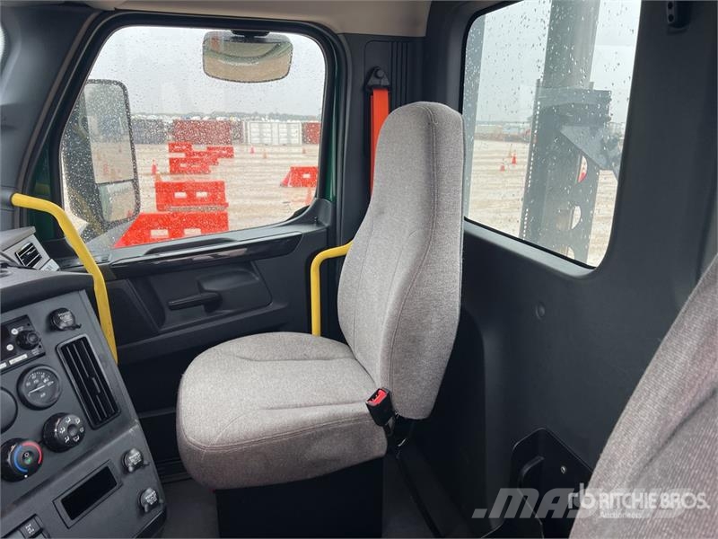 Freightliner Cascadia 126 Vlačilci