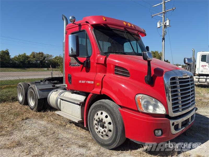 Freightliner Cascadia 113 Tegljači