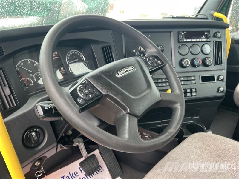 Freightliner Cascadia 126 Vlačilci