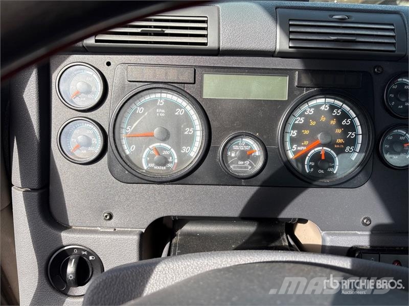 Freightliner Cascadia 125 Влекачи