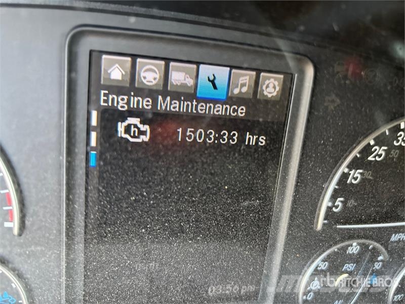 Freightliner Cascadia 126 Влекачи