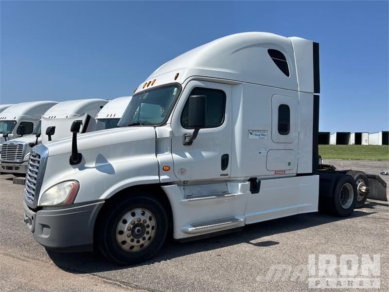 Freightliner Cascadia 125 Çekiciler