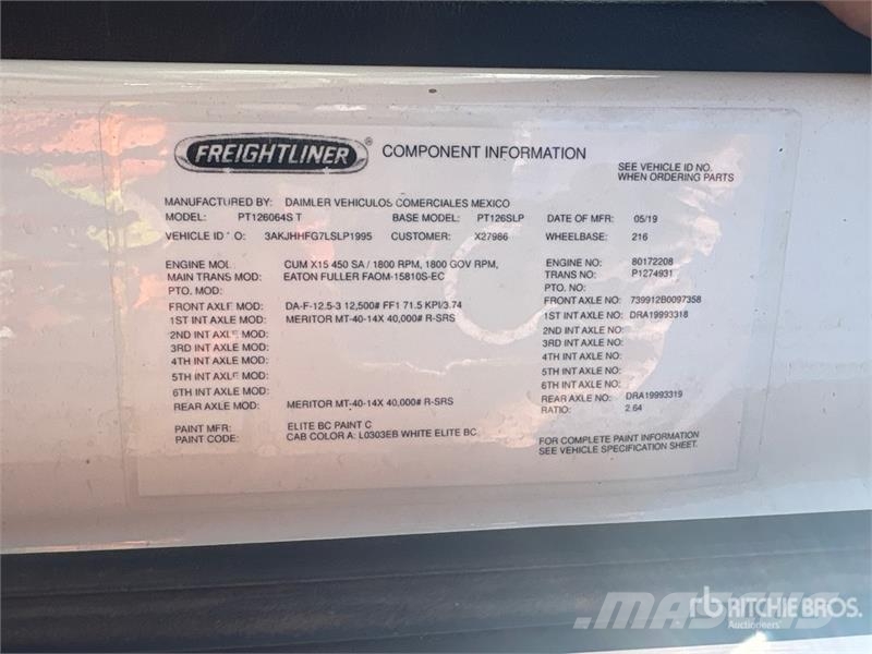 Freightliner Cascadia 126 6x4 T/A Sleeper Truck Tractor Sattelzugmaschinen