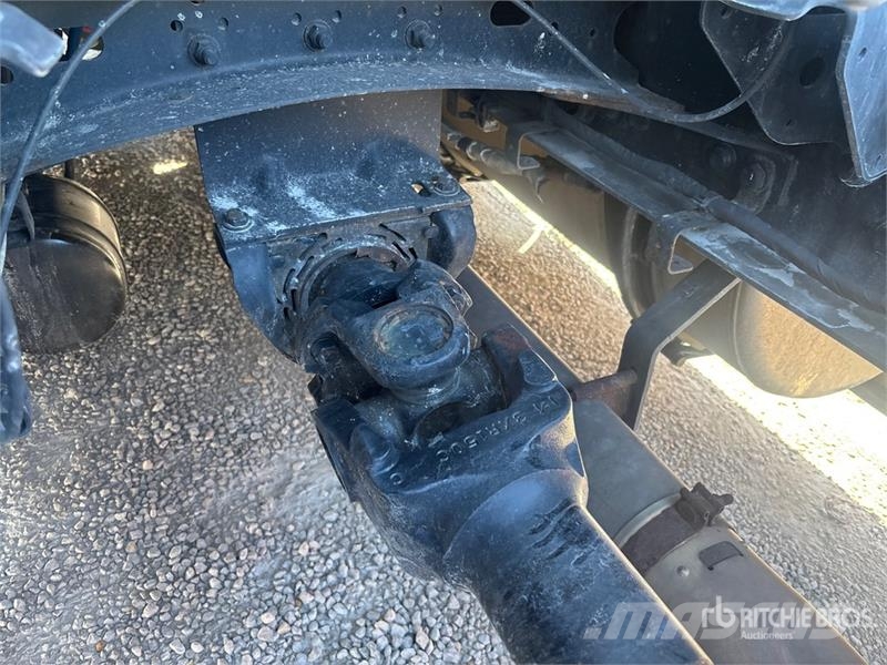 Freightliner Cascadia 126 6x4 T/A Sleeper Truck Tractor Motrici e Trattori Stradali