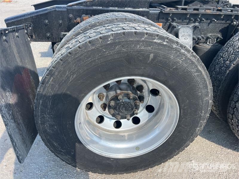 Freightliner Cascadia 116 Cabezas tractoras