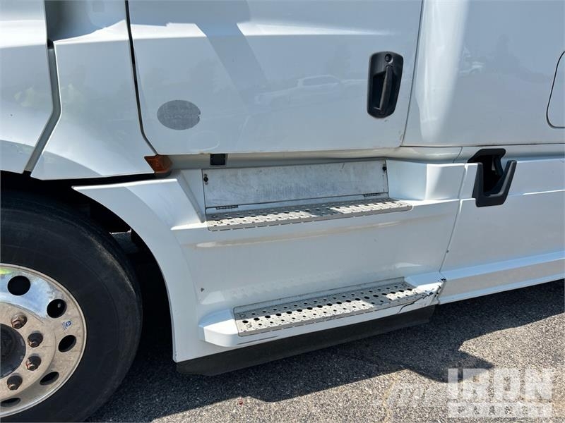 Freightliner Cascadia 126 Çekiciler