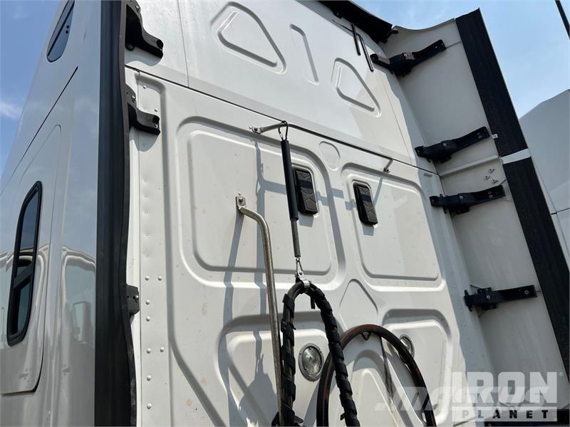 Freightliner Cascadia 125 Çekiciler