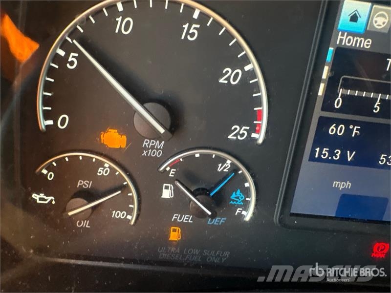 Freightliner Cascadia 116 4x2 Van Truck Sanduk kamioni