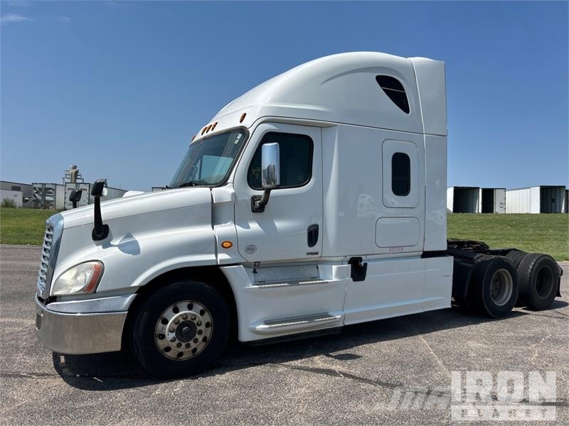 Freightliner Cascadia 125 Çekiciler