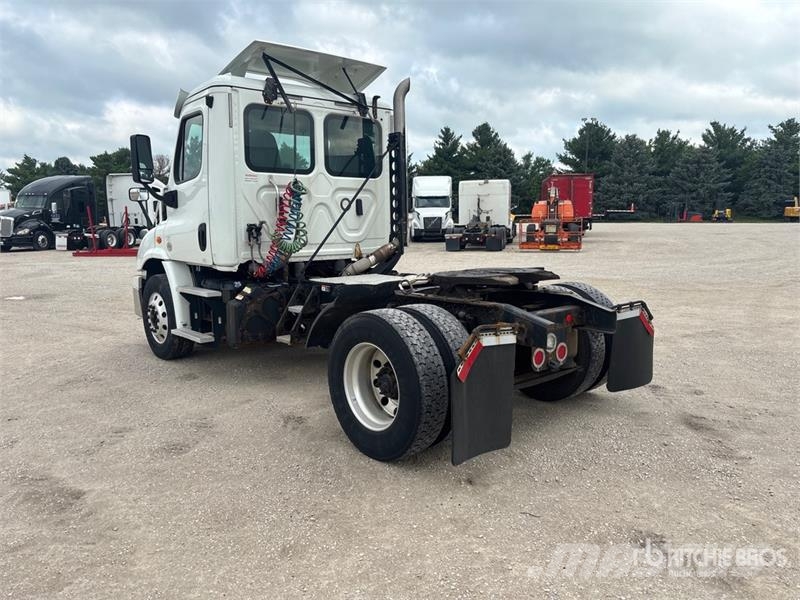 Freightliner Cascadia 113 Prime Movers