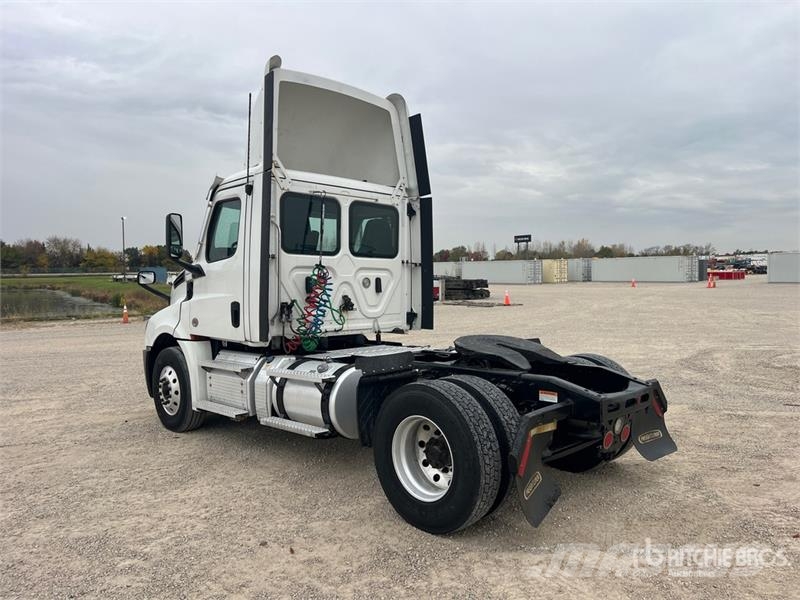 Freightliner Cascadia 126 Prime Movers